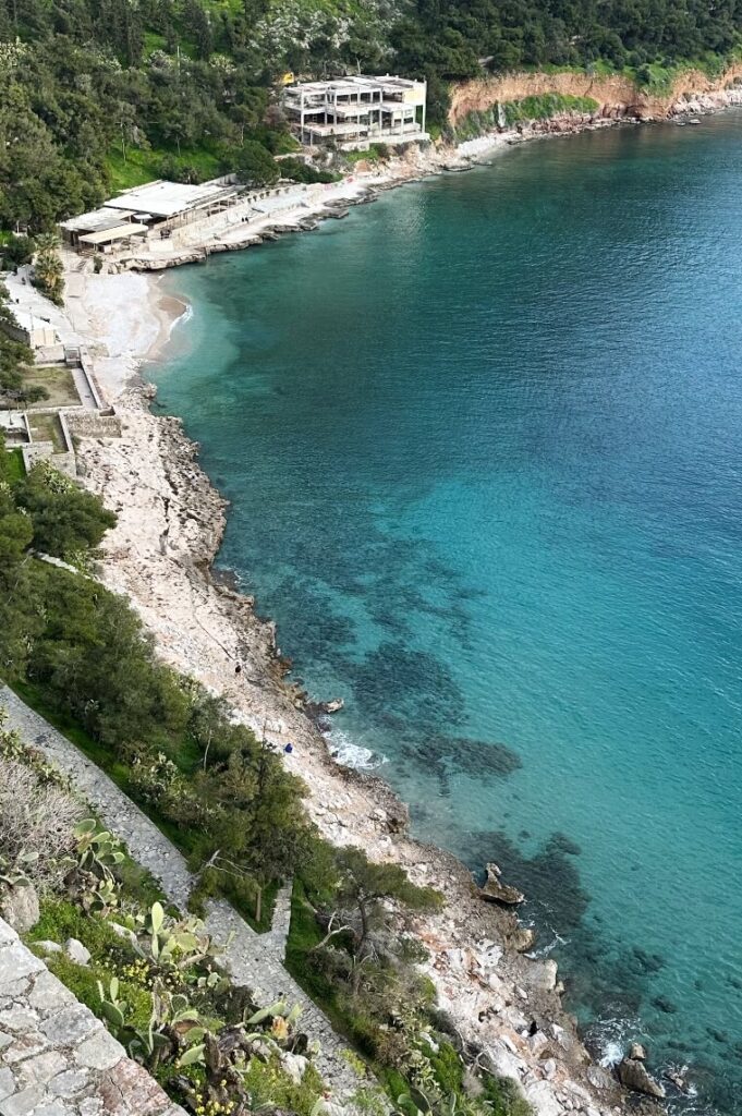 Arvanitia Beach, נאפפליו